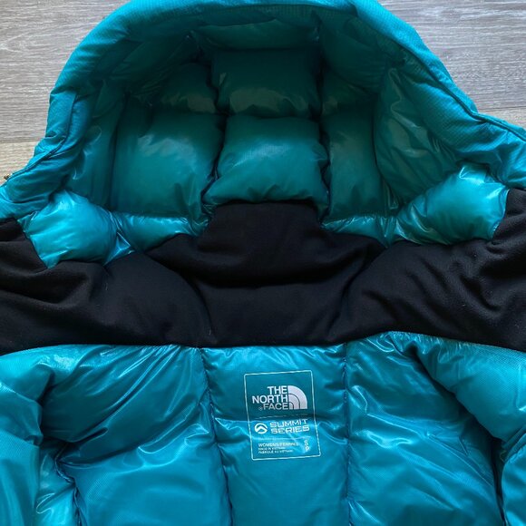 The North Face Summit L6 Down Puffer Parka - 2017 Expedition Antartica - Picture 15 of 16